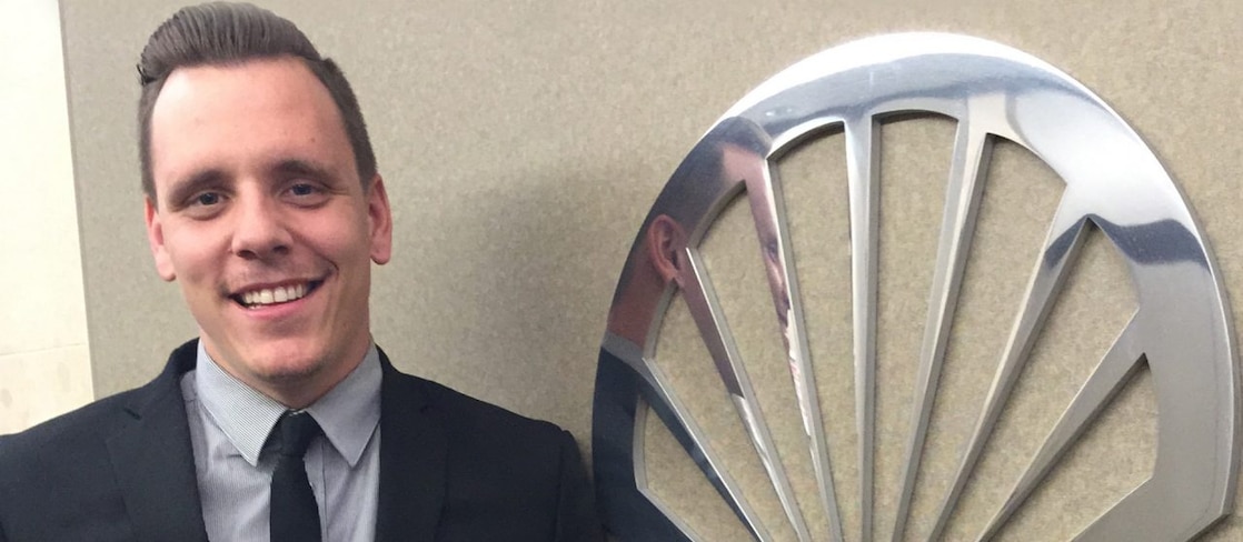 Stuart Young en Shell