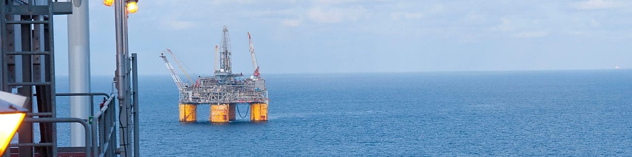 Plataforma flotante en aguas profundas en el golfo de México