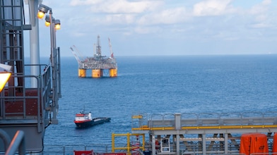 Plataforma flotante en aguas profundas en el golfo de México