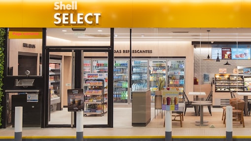 Frente de una tienda Shell Select.